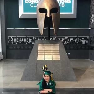 Meet your Posher, Taya